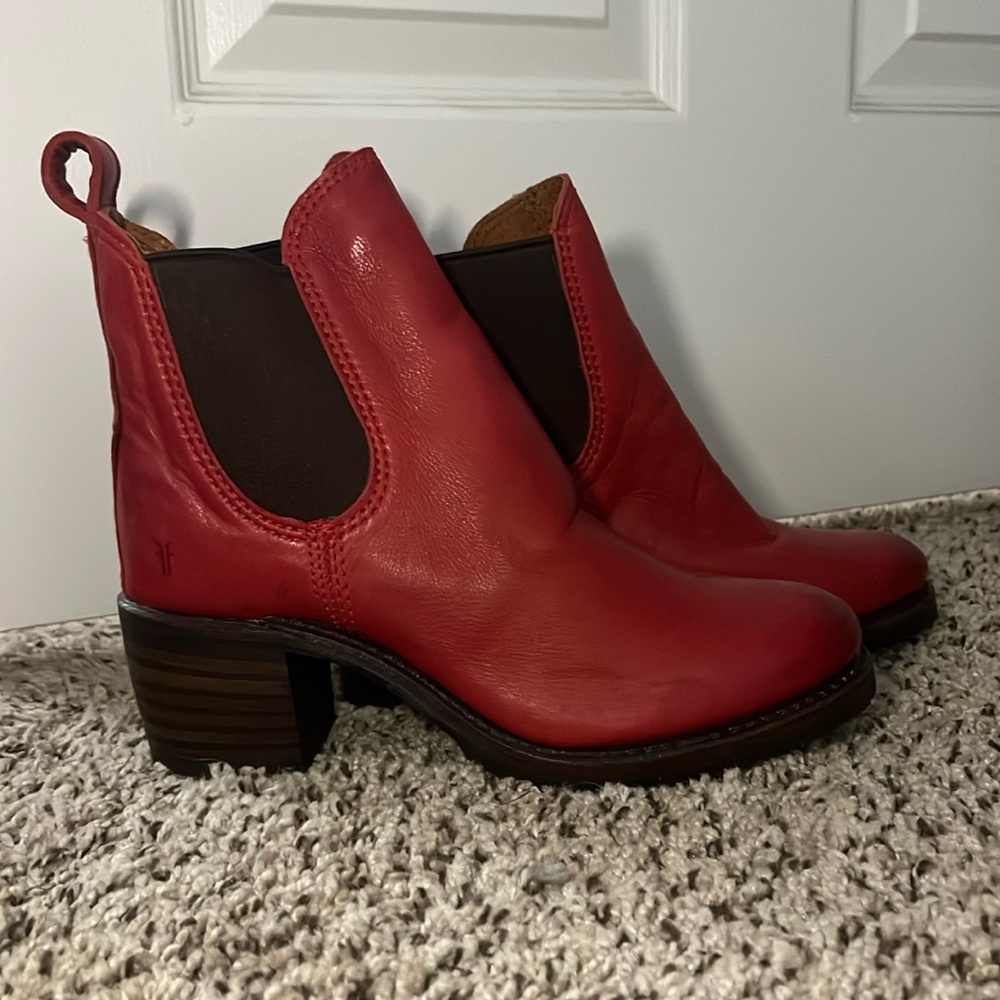 Red Frye Sabrina Boots size 8